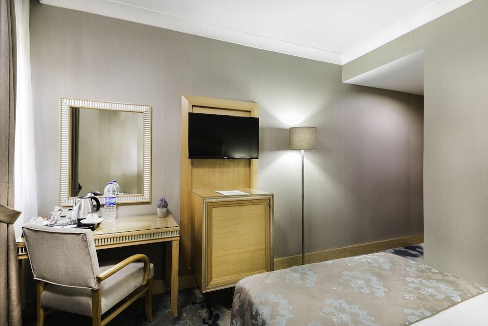 VILLA ZURICH HOTEL photo 3