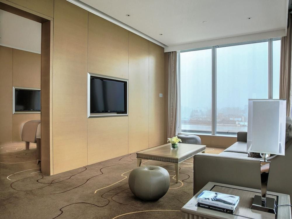 LANGHAM PLACE GUANGZHOU HOTEL photo 4
