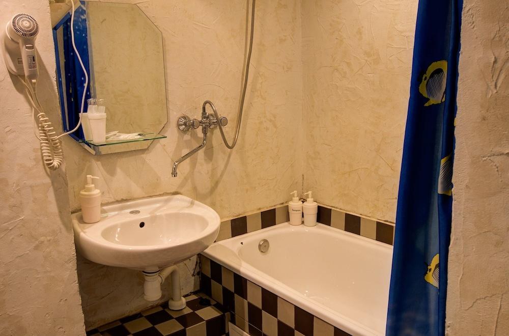 HOTEL VIKTORIJA photo 2