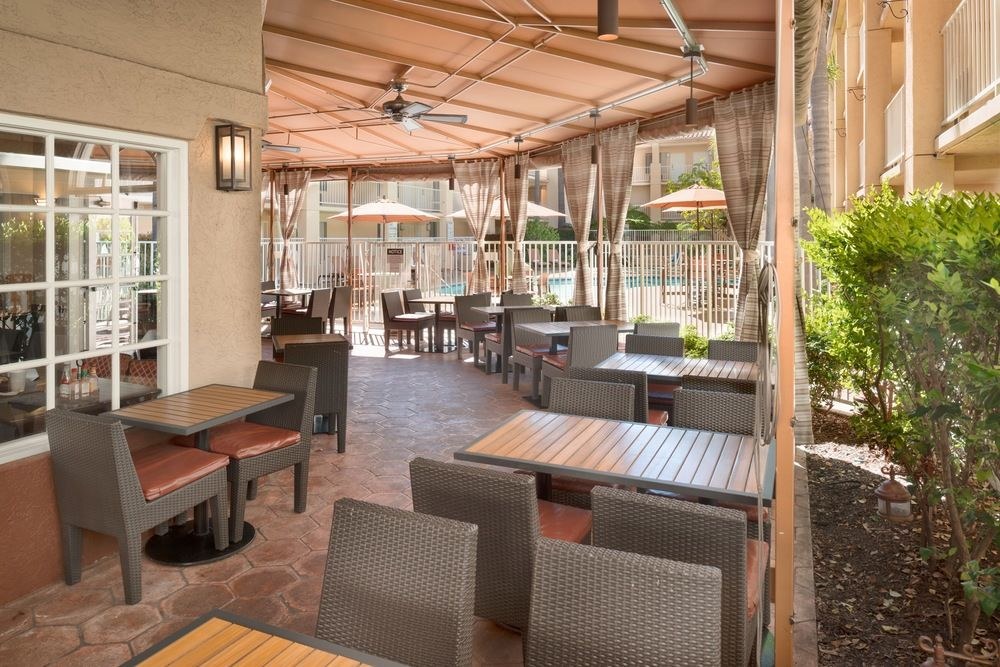 RADISSON RANCHO BERNARDO HOTEL