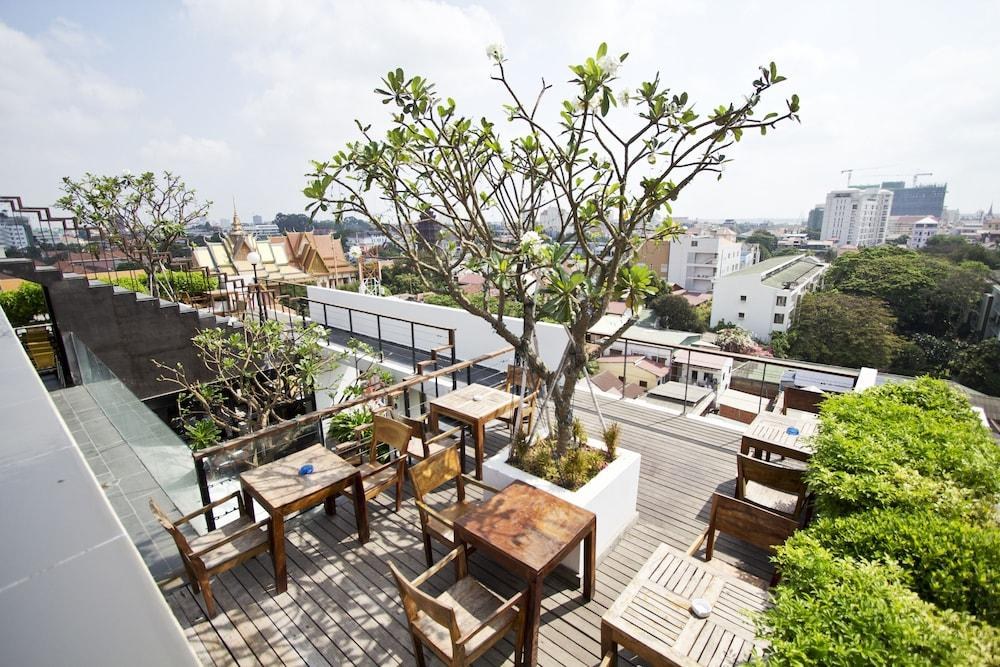 PATIO HOTEL & URBAN RESORT