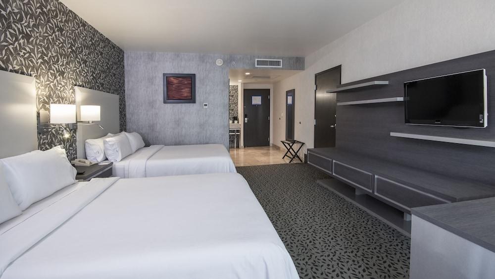 HOLIDAY INN EXPRESS & SUITES QUERETARO photo 3