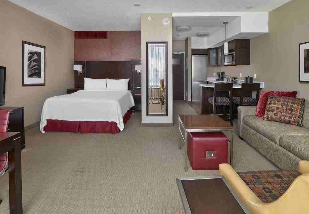 RESIDENCE INN VANCOUVER DOWNTOWN BY MARRIOTT photo 4