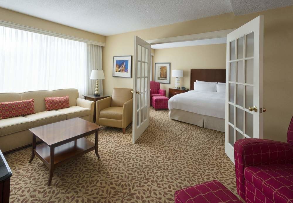 TORONTO MARRIOTT BLOOR YORKVILLE HOTEL photo 3