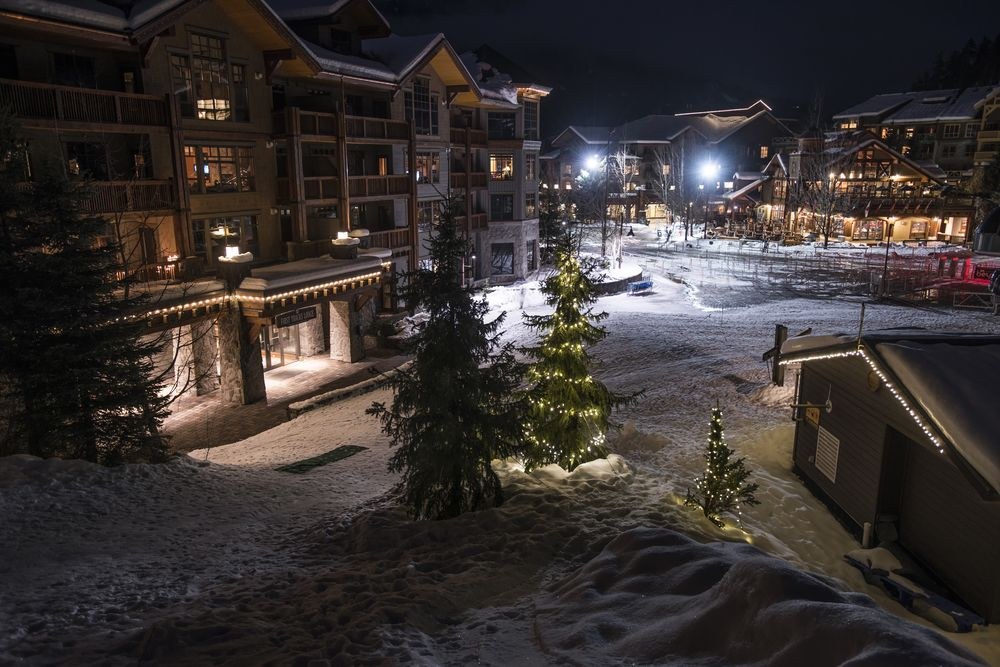 FIRST TRACKS LODGE photo 1