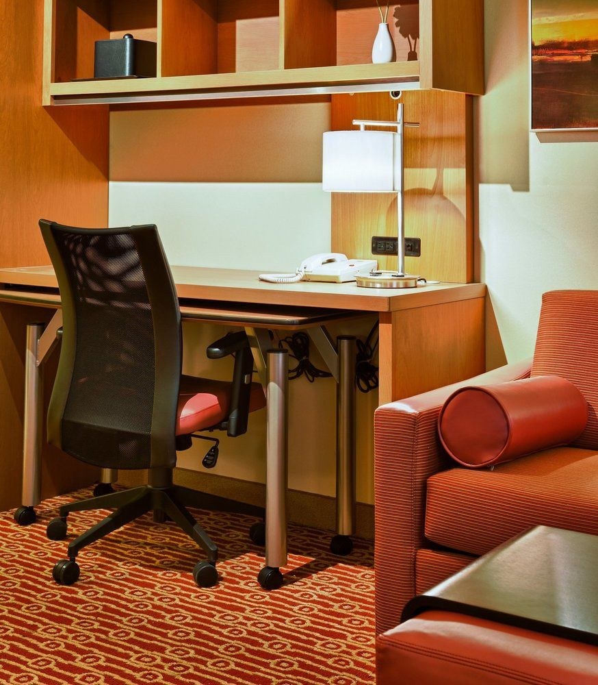 TOWNE PLACE SUITES BY MARRIOTT MISSISSAUGA AIRPORT photo 2