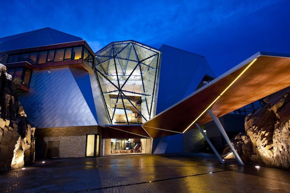 Sparkling Hill Resort and Spa - Adults-Only Resort photo 3