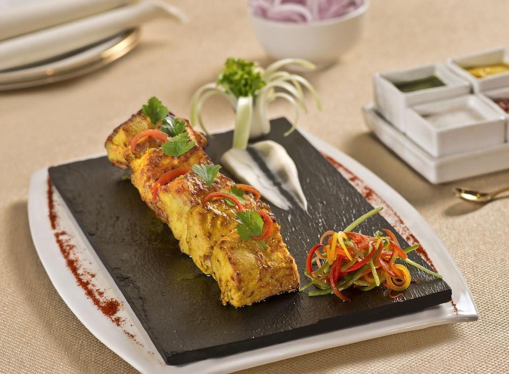 RADISSON BLU DWARKA photo 2