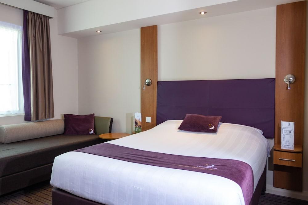 Premier Inn Silicon Oasis photo 2