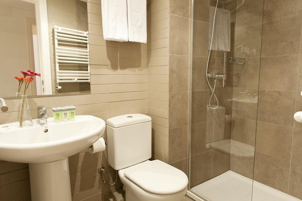 MH Apartments Liceo photo 4
