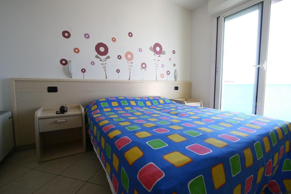 RESIDENCE BEACH PARADISE photo 2