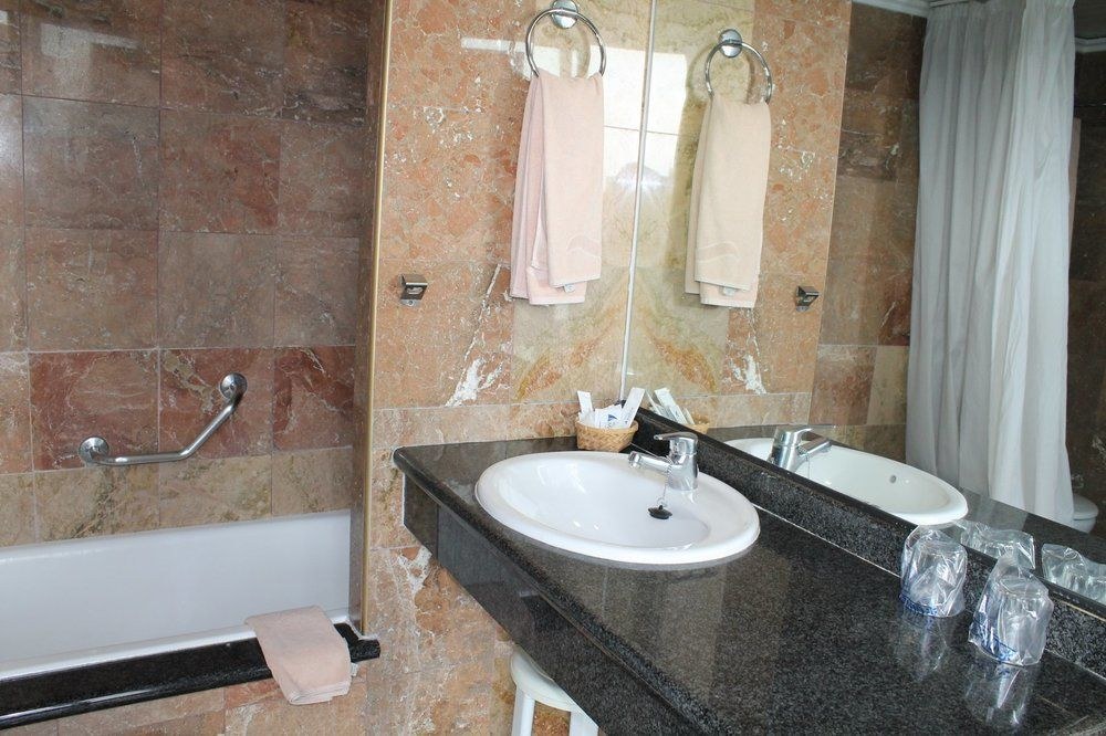 HOTEL MARINA photo 2