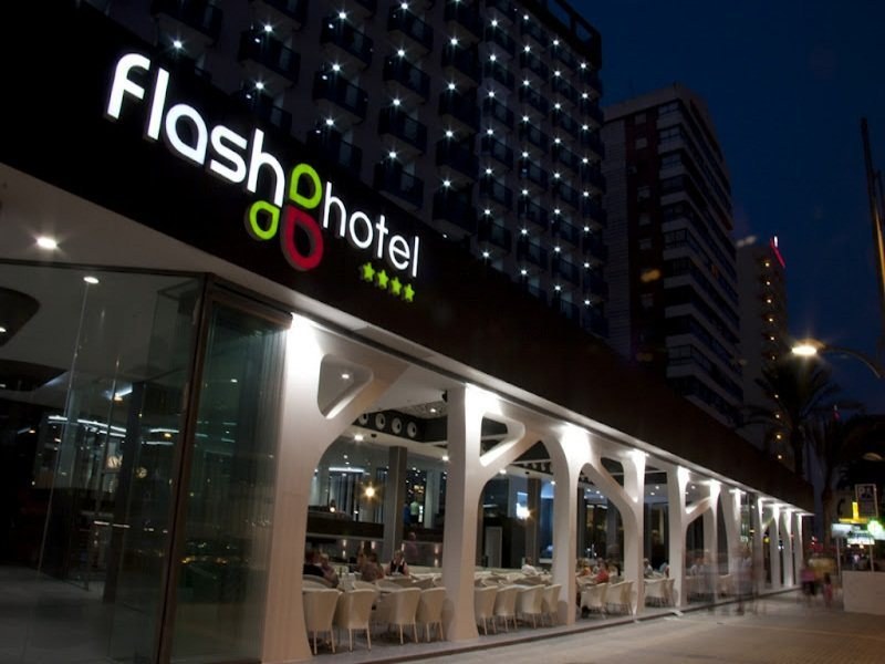 FLASH HOTEL (ADULTS ONLY) photo 2