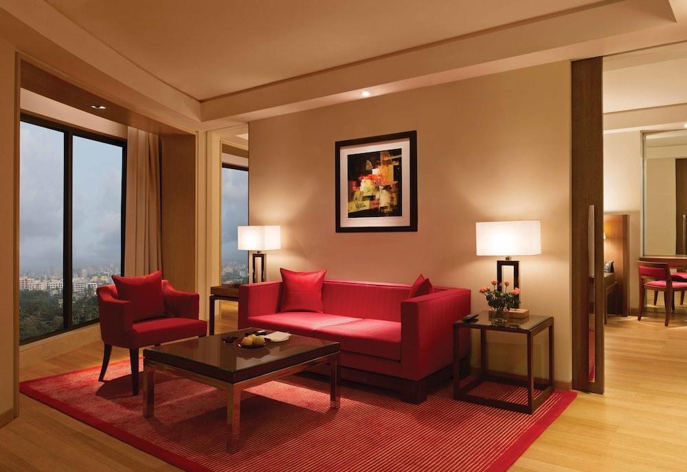 TRIDENT BANDRA KURLA photo 2