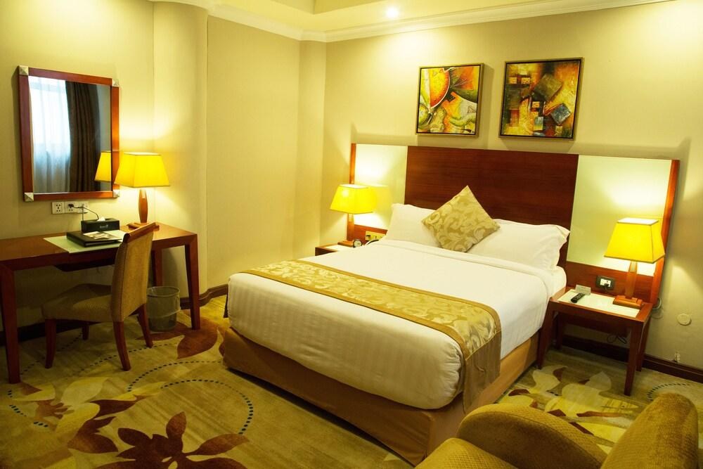 JUPITER INTERNATIONAL HOTEL CA photo 4