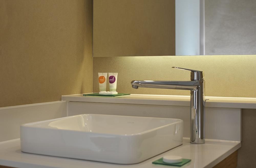 HYATT PLACE AMSTERDAM AIRPORT photo 2