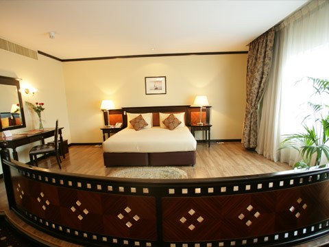 IMPERIAL SUITES photo 3