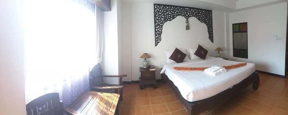 WANGBURAPA GRAND HOTEL photo 1