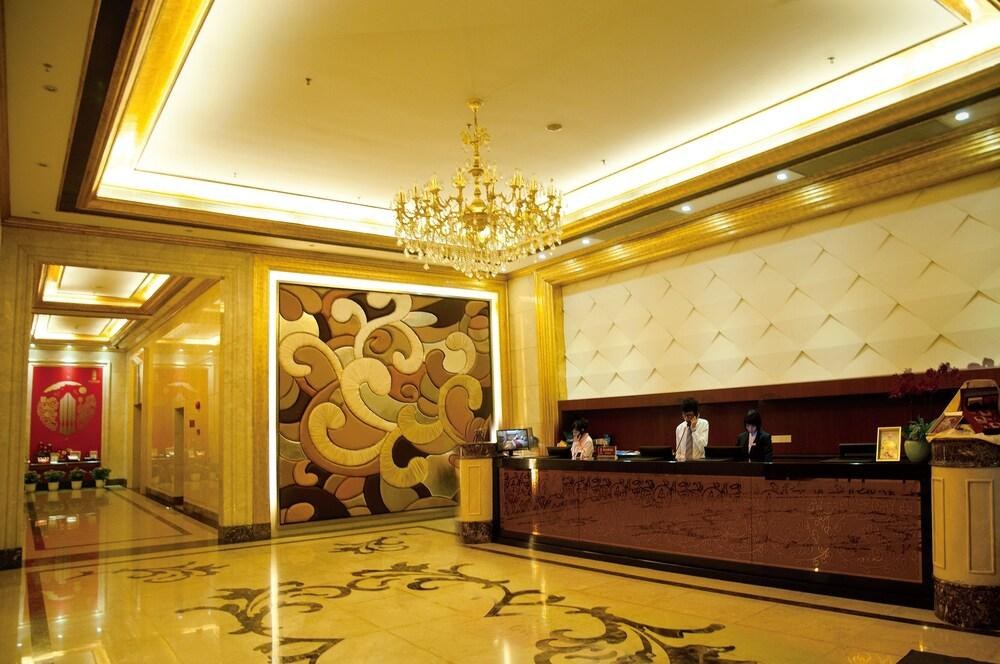 GUANGZHOU VERTICAL CITY HOTEL photo 3