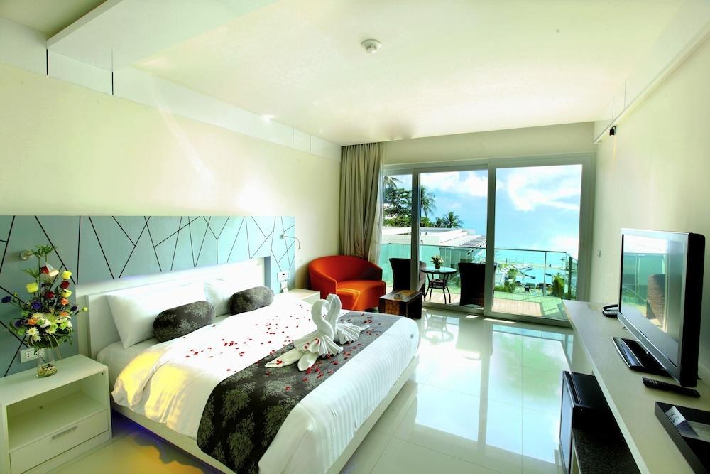 KC BEACH CLUB HOTEL & POOL VIL photo 3