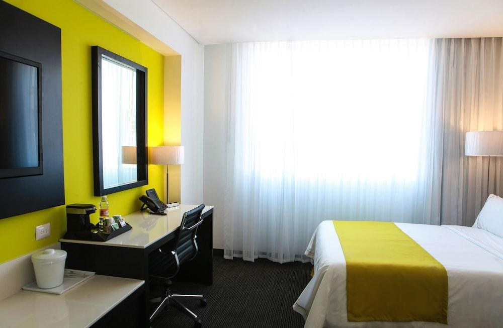 HOLIDAY INN EXPRESS HOTEL & SUITES PUEBLA ANGELOPOLIS photo 4