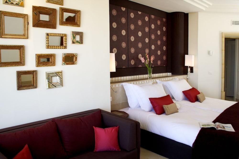 Radisson Blu Palace Resort Amp; Thalasso photo 3