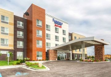 FAIRFIELD INN & SUITES ST. LOUIS WEST / WENTZVILLE