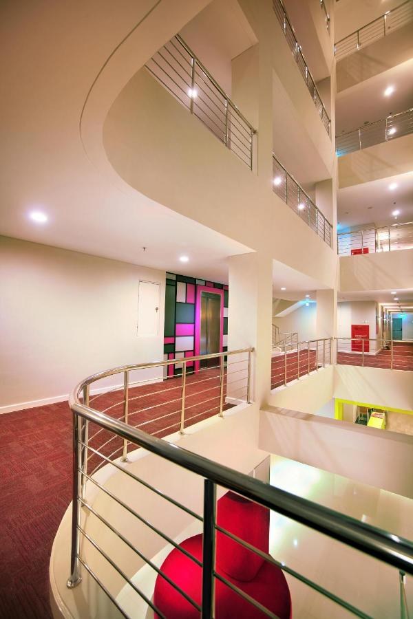 FAVEHOTEL GATOT SUBROTO JAKARTA photo 4