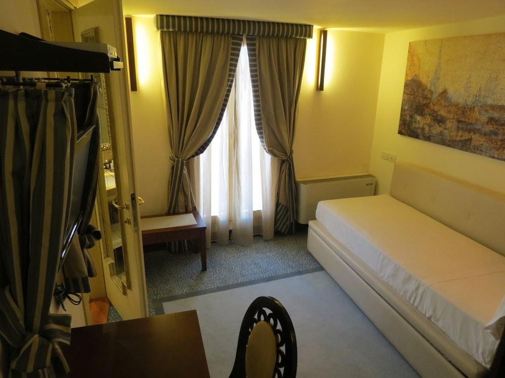 DEI DRAGOMANNI photo 4