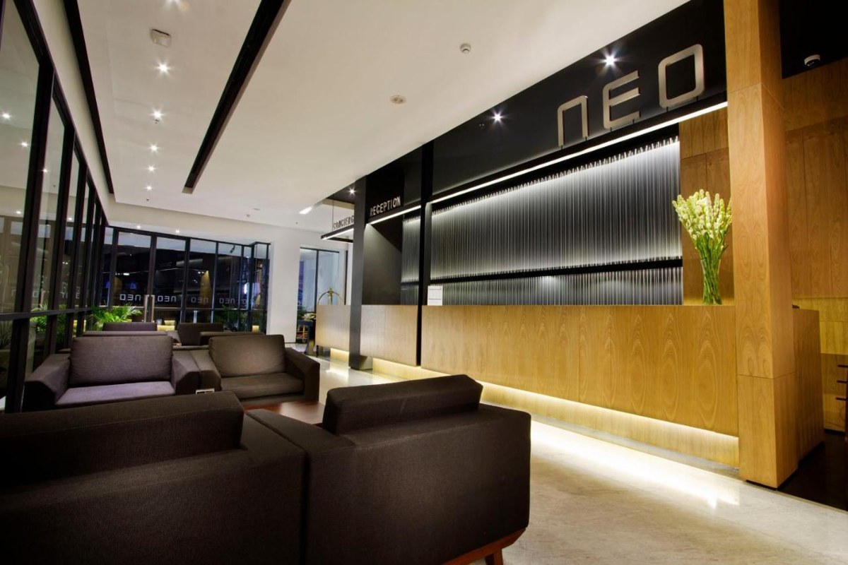 NEO TENDEAN photo 1