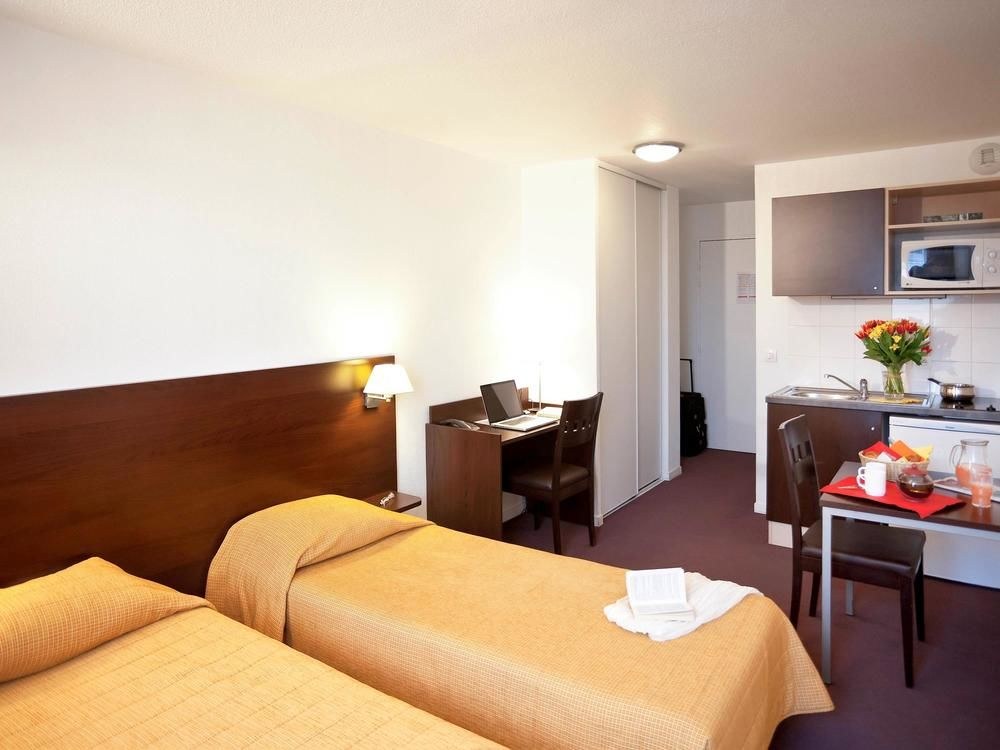 Aparthotel Adagio Access Paris Saint-Denis Pleyel photo 2