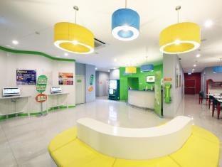 POP! HOTEL KEMANG JAKARTA photo 3