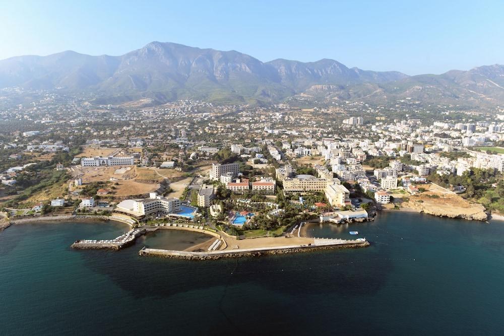OSCAR RESORT HOTEL photo 2
