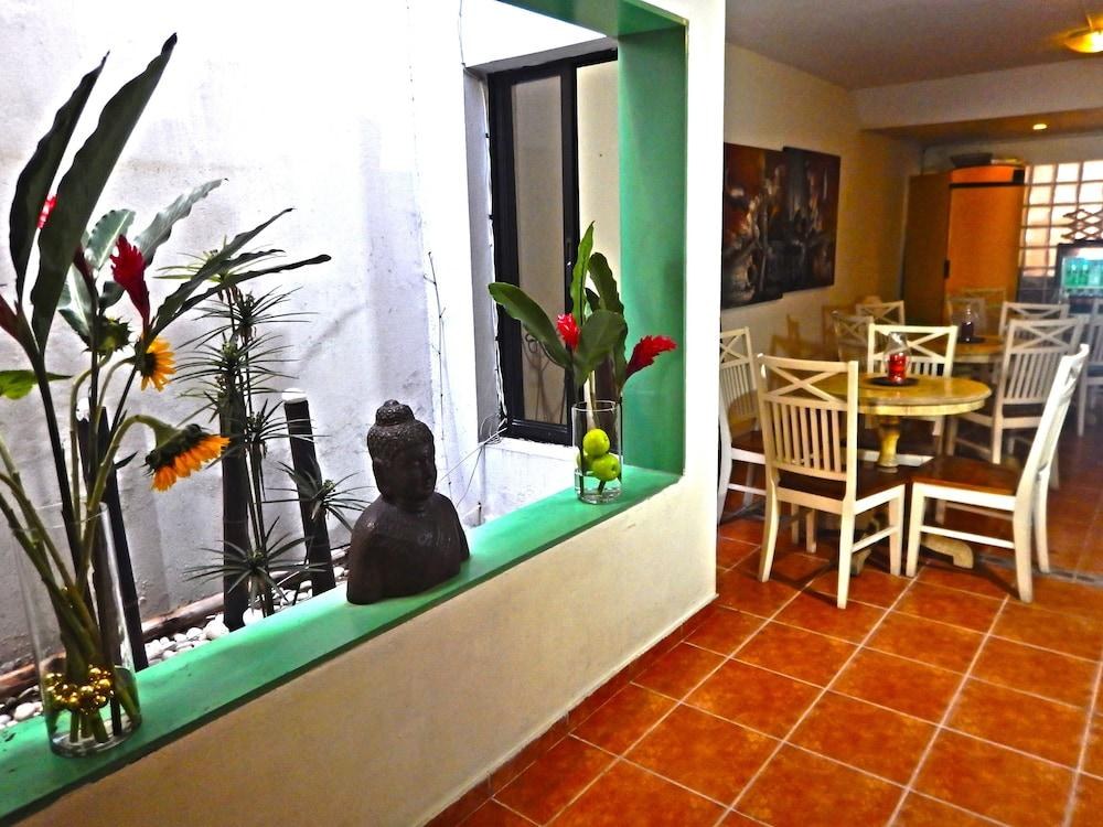 SUITE COLONIAL photo 2