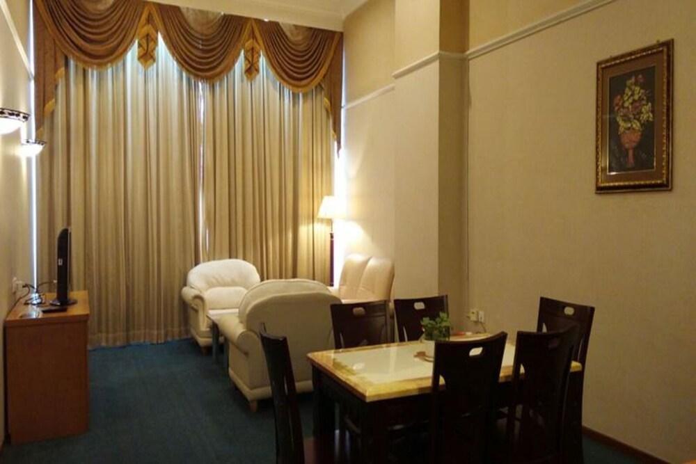 NEW YORK HOTEL photo 2