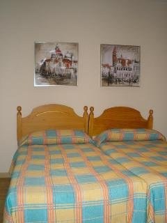 MURALLAS ZARAGOZA photo 1