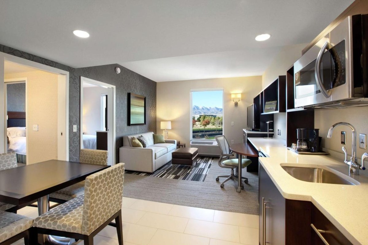 Home2 Suites by Hilton Salt Lake City / West Valle photo 4