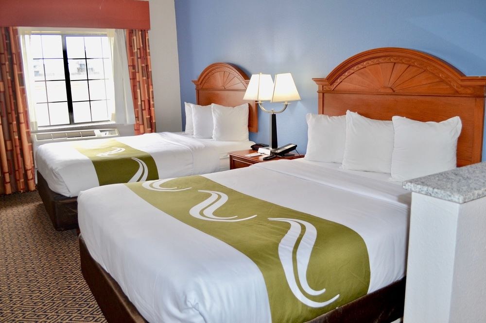 QUALITY SUITES photo 1