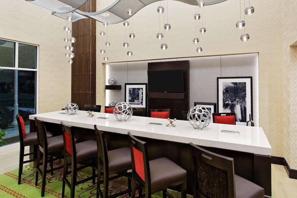 Hampton Inn & Suites Orlando-North/Altamonte Springs photo 4