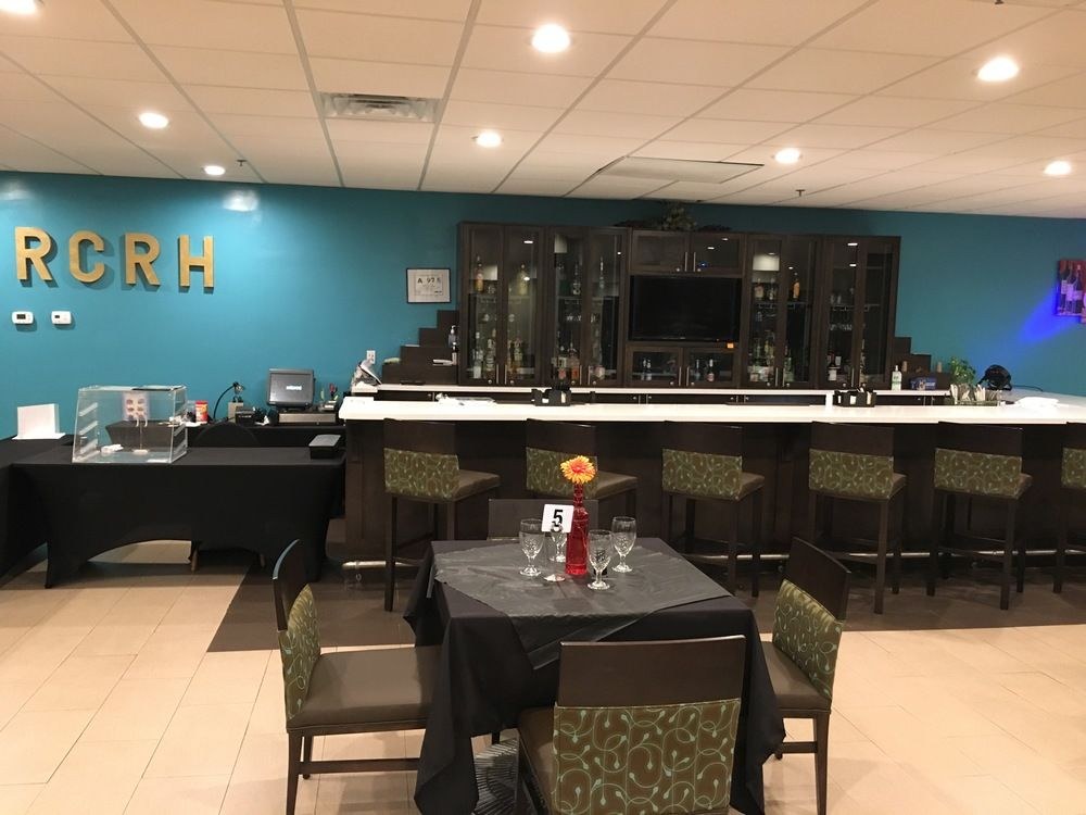 CLARION HOTEL AIRPORT & CONFERENCE CENTER