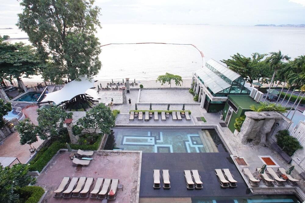 PATTAYA MODUS BEACHFRONT RESORT photo 4