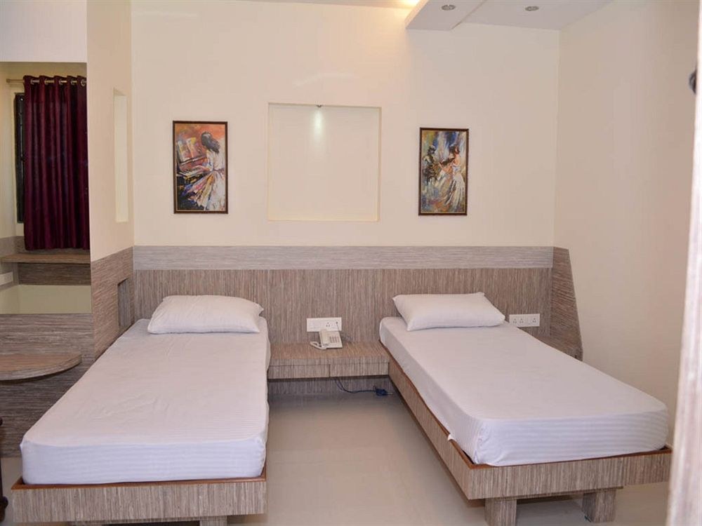 MAYANK RESIDENCY HOTEL