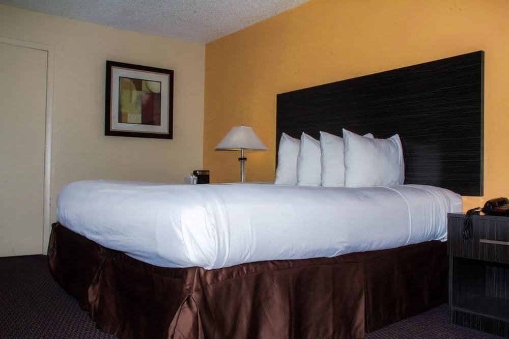 ECONO LODGE INTERNATIONAL DRIVE photo 1