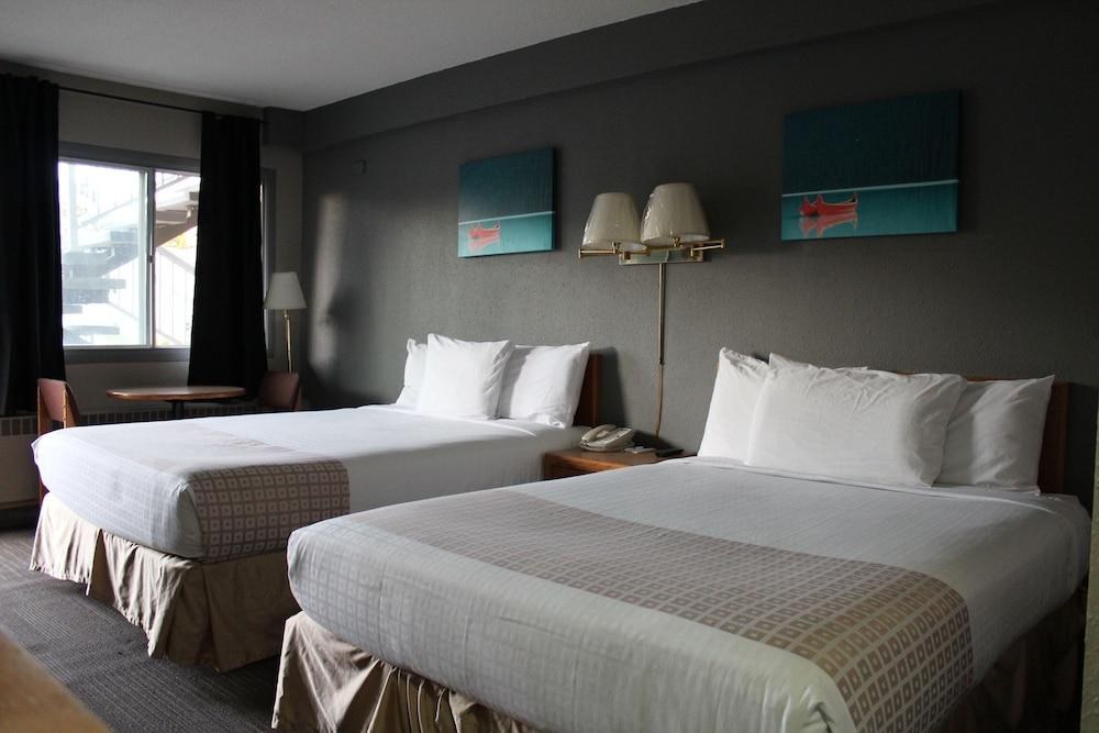 TRAVELODGE BY WYNDHAM EDMONTON AIRPORT photo 2