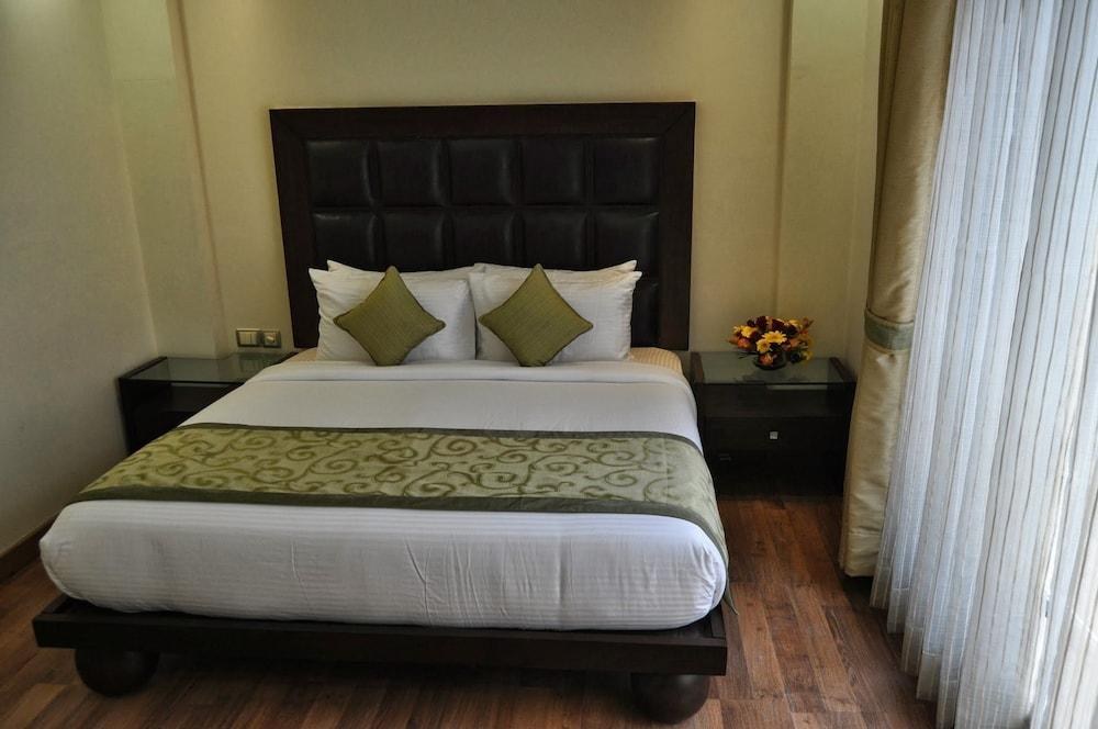 MAPPLE EXPRESS DELHI photo 3