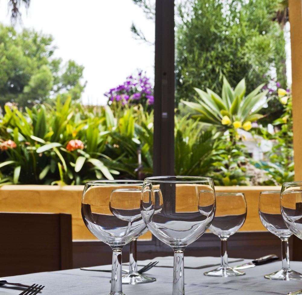 GLOBALES PLAYA ESTEPONA photo 4