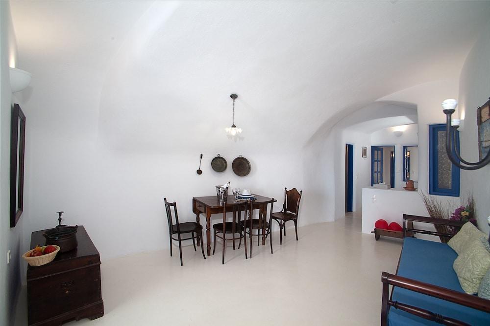 ESPERAS VILLAS photo 4