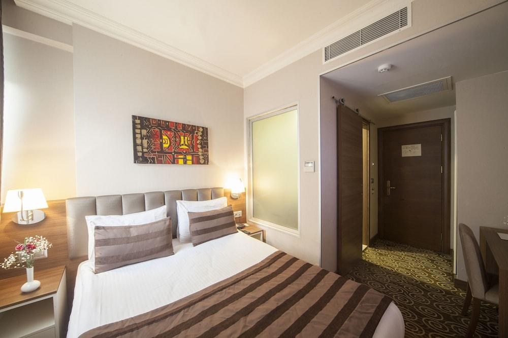 Delta Hotel Istanbul photo 4