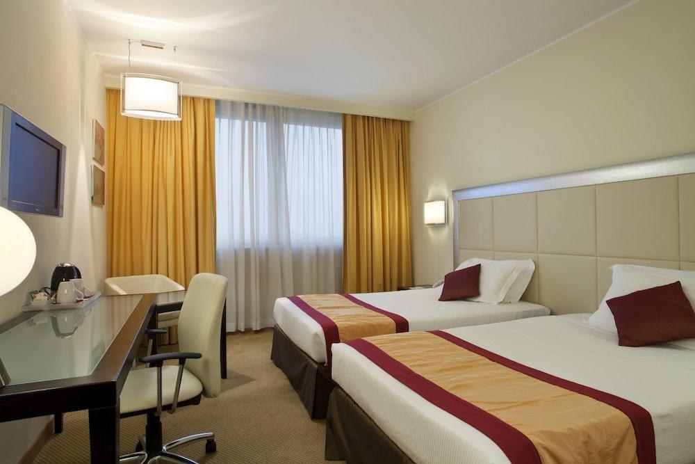 CROWNE PLAZA PADOVA photo 2