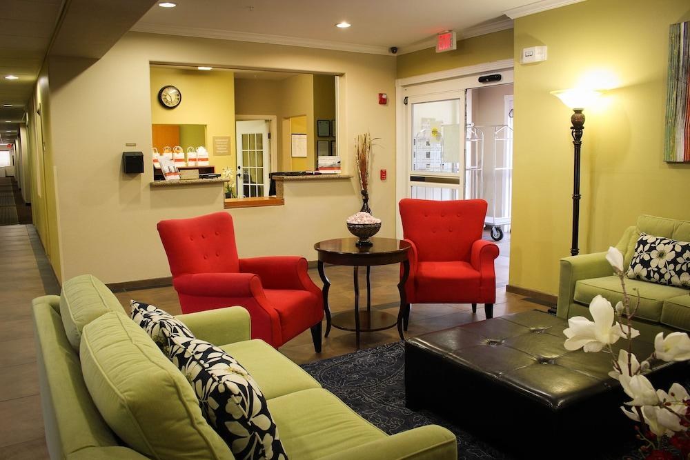 CANDLEWOOD SUITES HOUSTON WESTCHASE - WESTHEIMER photo 2
